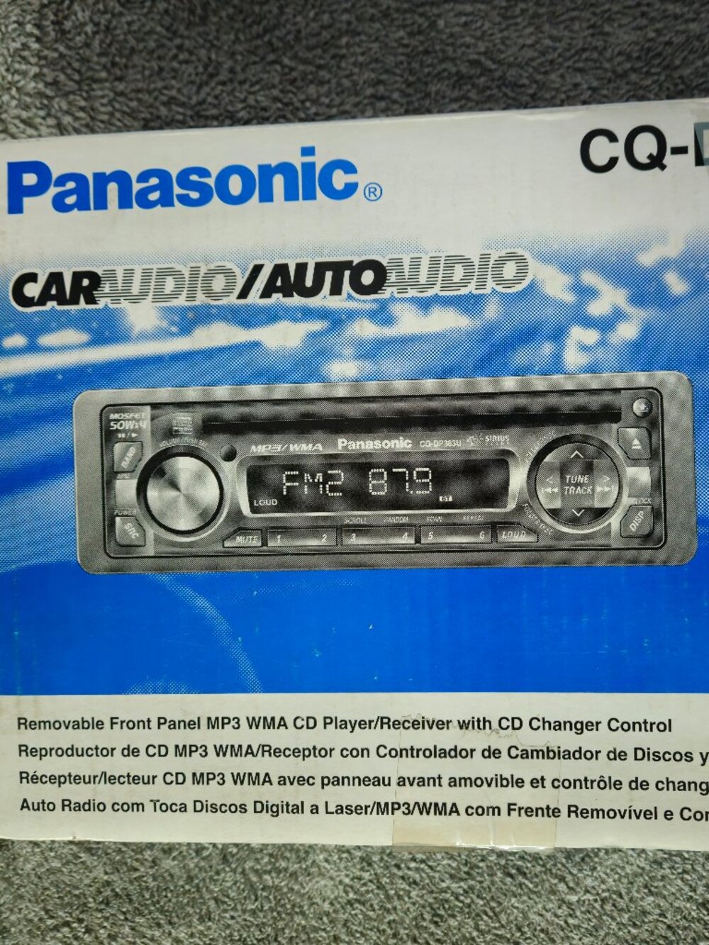Vintage Panasonic car cd stereo CQ-DP383U Removable face with remote NEW